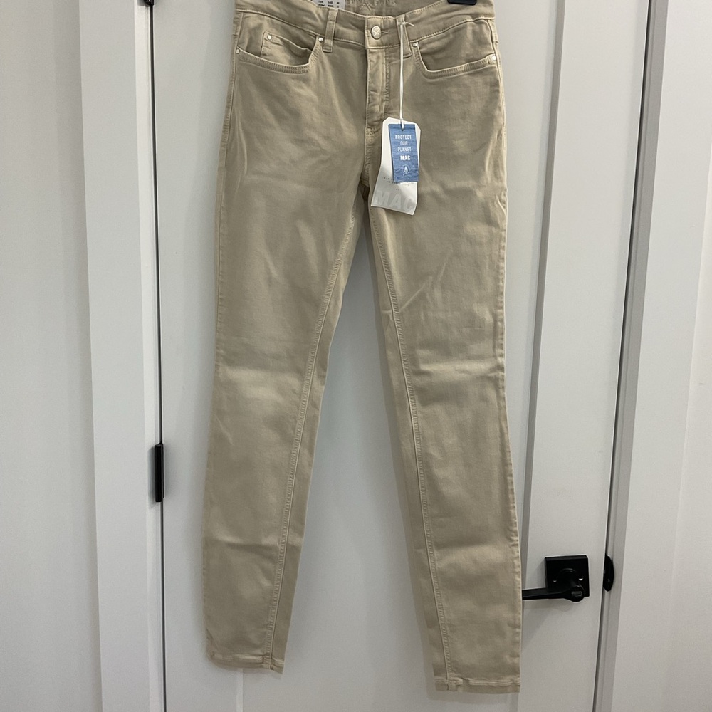 MAC Jeans Dream Skinny Leg Tan Coloured